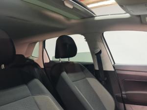 Volkswagen Polo 1.0 TSI Life - Image 10