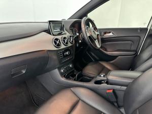 Mercedes-Benz B 200 CDI BE automatic - Image 15