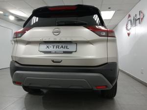 Nissan X-Trail 2.5 Acenta Plus 4WD - Image 4