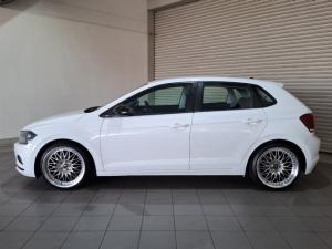 Volkswagen Polo hatch 1.0TSI Trendline - Image 2
