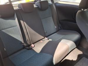 Toyota Yaris 1.5 Xi - Image 4