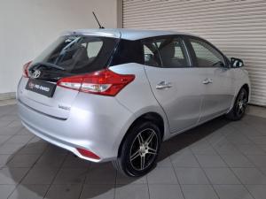 Toyota Yaris 1.5 Xi - Image 4