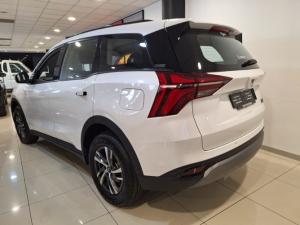 Mahindra XUV700 2.0T AX5 - Image 3