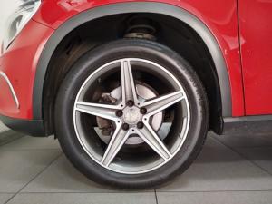 Mercedes-Benz GLA GLA220d 4Matic Style - Image 14