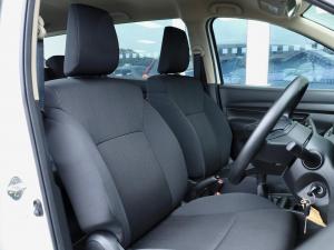 Suzuki Ertiga 1.5 GA - Image 18