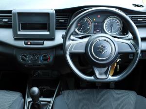 Suzuki Ertiga 1.5 GA - Image 9