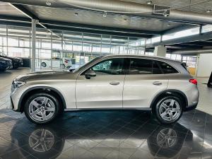 Mercedes-Benz GLC GLC300 4Matic Avantgarde - Image 14