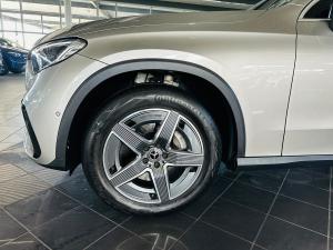 Mercedes-Benz GLC GLC300 4Matic Avantgarde - Image 16