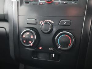 Isuzu D-Max 250 double cab Hi-Ride - Image 18
