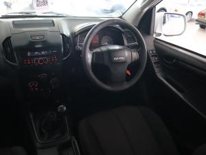 Isuzu D-Max 250 double cab Hi-Ride - Image 8