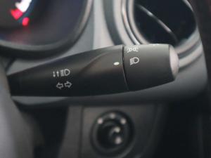 Renault Kwid 1.0 Zen - Image 23