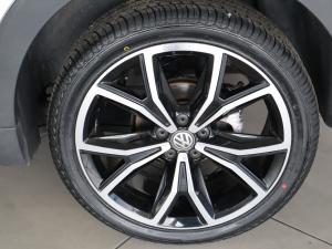 Volkswagen T-Cross 1.0TSI 85kW Highline - Image 24