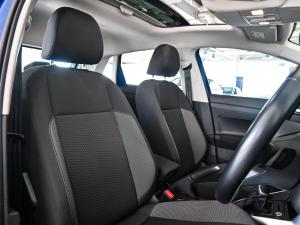 Volkswagen Polo hatch 1.0TSI Life auto - Image 12