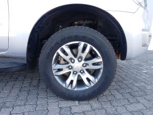 Ford Everest 3.2TDCi XLT - Image 9
