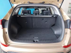 Hyundai Tucson 2.0 Premium auto - Image 11