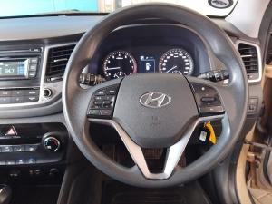 Hyundai Tucson 2.0 Premium auto - Image 13