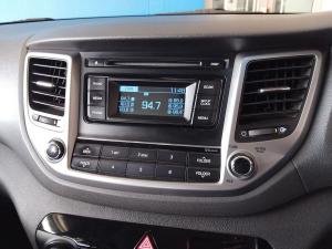 Hyundai Tucson 2.0 Premium auto - Image 15