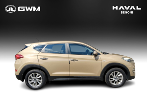 Hyundai Tucson 2.0 Premium auto - Image 4