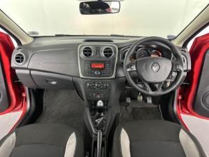 Renault Sandero 900T Stepway Expression - Image 17