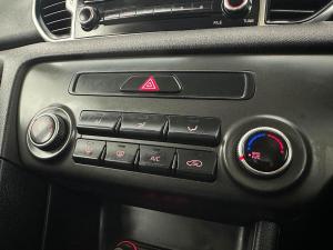 Kia Sportage 1.7D Ignite - Image 17