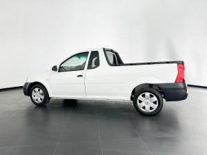Nissan NP200 1.6 Safety PackS/C - Image 3