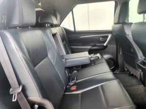 Toyota Fortuner 2.4GD-6 4x4 - Image 8