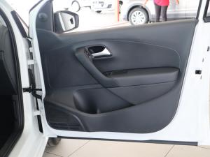 Volkswagen Polo Vivo hatch 1.4 - Image 13