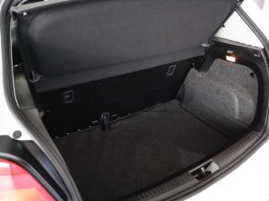 Volkswagen Polo Vivo hatch 1.4 - Image 16