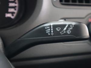 Volkswagen Polo Vivo hatch 1.4 Comfortline - Image 17