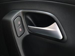 Volkswagen Polo Vivo hatch 1.4 Comfortline - Image 21