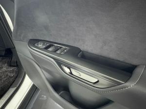 Lexus RZ 450e SE - Image 10