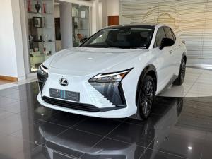 Lexus RZ 450e SE - Image 3