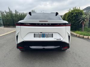 Lexus RZ 450e SE - Image 3