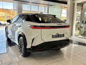 Lexus RZ 450e SE - Image 7