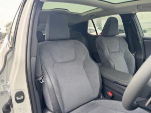 Lexus RZ 450e SE - Image 9