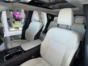 Lexus RX 450h+ - Image 14