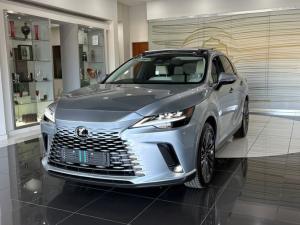 Lexus RX 450h+ - Image 3