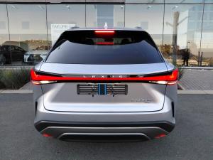 Lexus RX 450h+ - Image 7