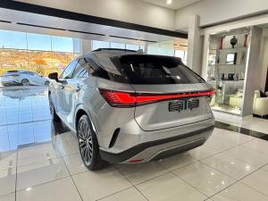 Lexus RX 450h+ - Image 7