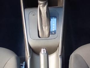 Toyota Starlet 1.5 XS auto - Image 9