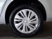 Volkswagen Polo sedan 1.6 manual - Thumbnail 12
