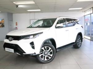 Toyota Fortuner 2.4GD-6 4x4 - Image 1
