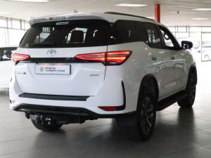 Toyota Fortuner 2.4GD-6 4x4 - Image 5