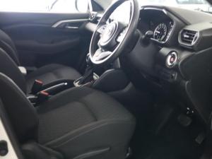 Toyota Urban Cruiser 1.5 XR auto - Image 9