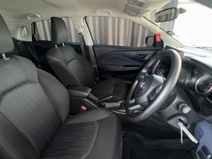 Toyota Starlet 1.5 XS auto - Image 10