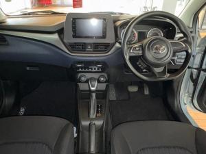 Toyota Starlet 1.5 XS auto - Image 12