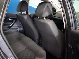 Volkswagen Polo Vivo hatch 1.4 - Image 14