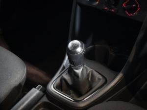 Volkswagen Polo Vivo hatch 1.4 - Image 24