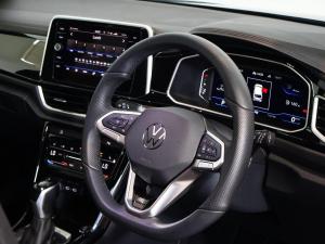 Volkswagen T-Roc 2.0TSI 4Motion R-Line - Image 23