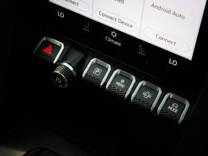 Volkswagen Amarok 3.0TDI V6 double cab Style 4Motion - Image 23